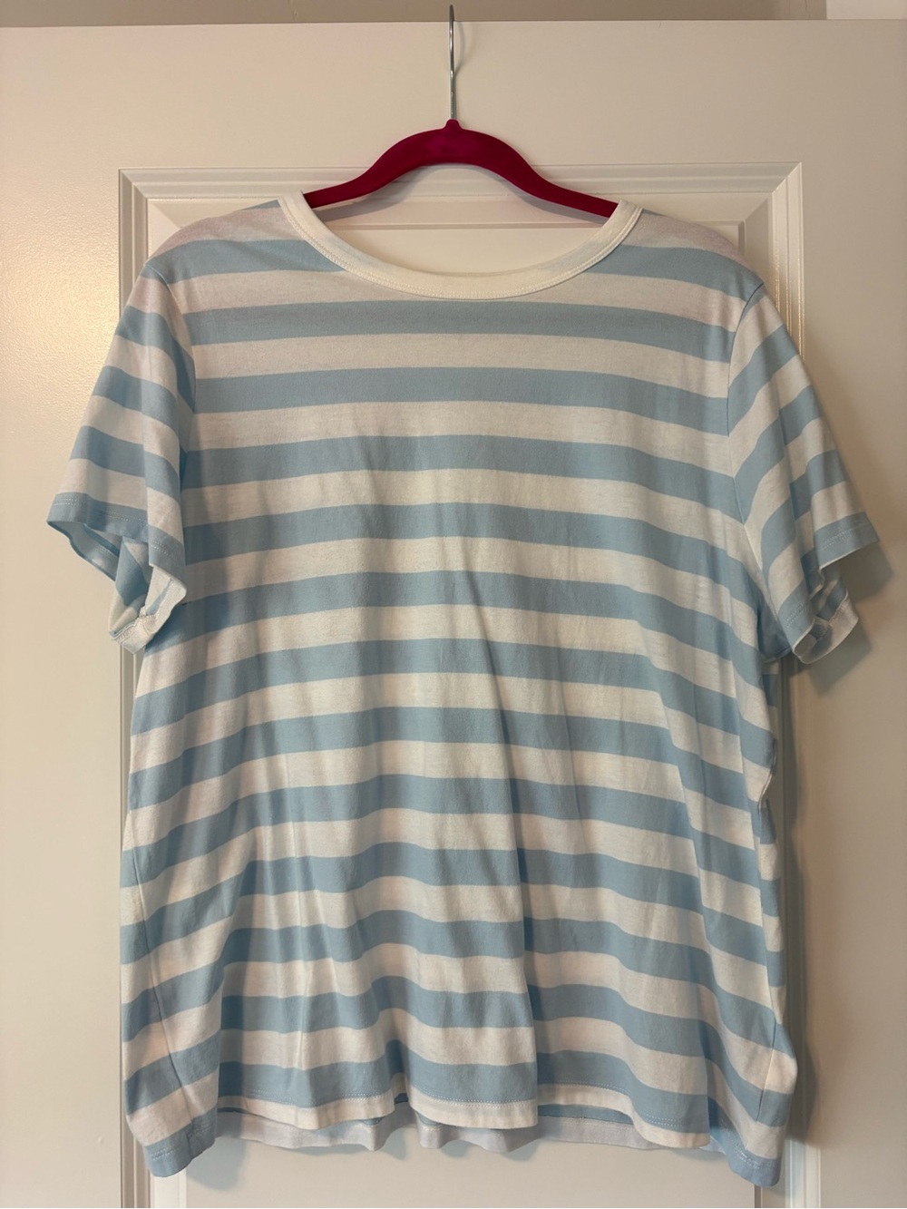 Old Navy Everywear Short Sleeve Shirt